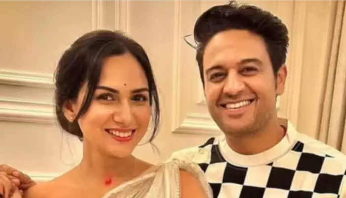 Akanksha Chamola Plans To Drop 'Khanna' Surname From Her Instagram, Netizens Say, 'Fame Ki Bhooki..'