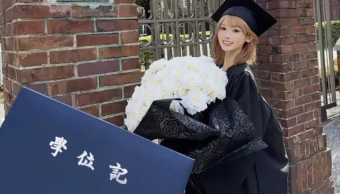 K-Pop Fan Mina Chan Streamed Her Suicide As She Faced 'Intense Bullying Online', Last Post Surfaces