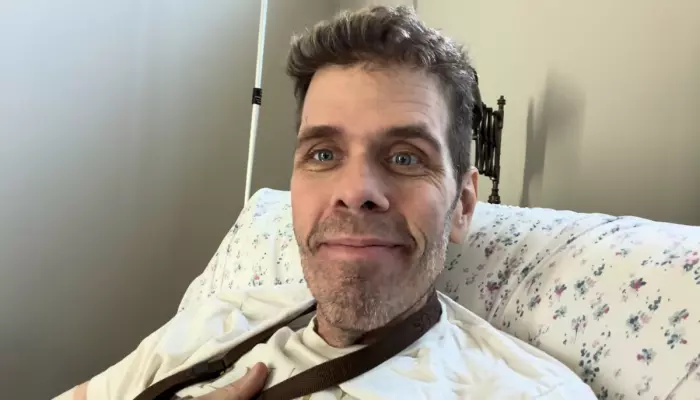 Perez Hilton Makes A Shocking Request Amid Hospitalization, Family Fears 'The Worst Thing Possible'