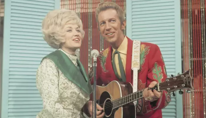 Dolly Parton Wrote 'I Will Always Love You' For Porter Wagoner, Why Did He Sue Her For USD 3 Mil?