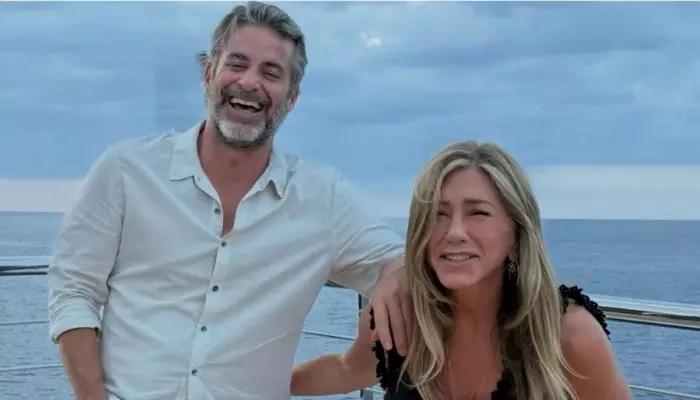 'Friends' Fame Jennifer Aniston's BF Jim Curtis Opens Up About Their Relationship, 'Blessed To Be..'