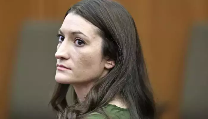 Illinois Mom Kills 2-Year-Old Son After Discussing Lindsay Clancy Case, Thought The Kid Was 'Devil'