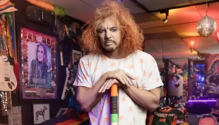 Carrot Top's Health Update, Comedian Is Awake And Breathing On His Own As Recovery Continues
